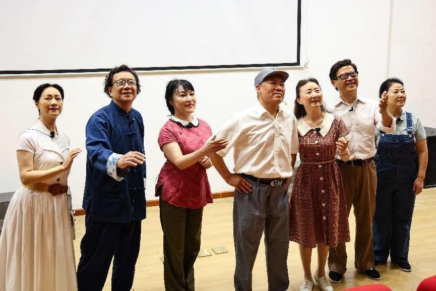 促进高校老年AC米兰携手大阳城集团公
